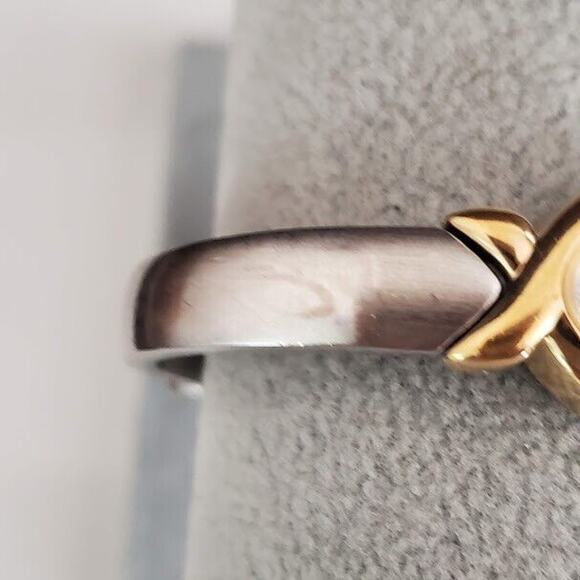 Armitron Now Watch Womens Diamond 17mm Case Quartz Analog Silver &‎ Gold Tone - Picture 3 of 10